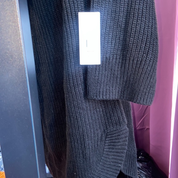 FTF Off the Shoulder Sweater - Picture 7 of 8